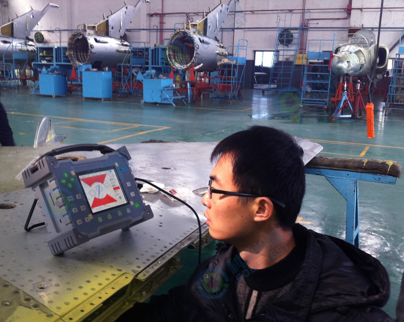 殲系列戰(zhàn)斗機(jī)現(xiàn)場(chǎng)圖 水印.jpg 殲系列戰(zhàn)斗機(jī)現(xiàn)場(chǎng)圖 水印.jpg